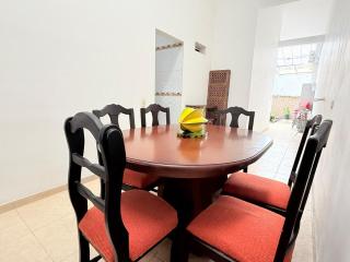 Casa con aires y BBQ cerca a mall Chipichape Cali - Cali - 3