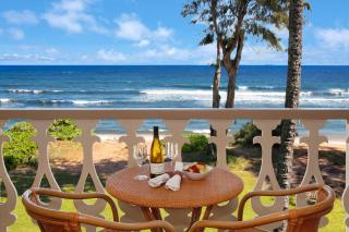 Islander on the Beach 352 OCEANFRONT *PENTHOUSE* AC Pool - Kapaa - 0
