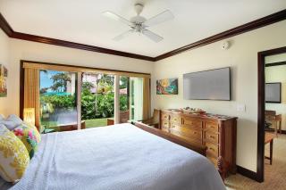 Waipouli Beach Resort Exceptional Condo Pool View Condo - Kapaa - 1