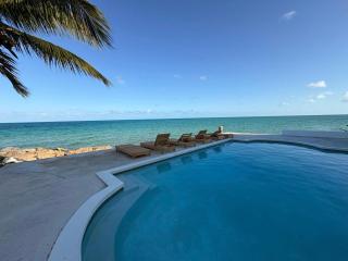 Ocean Breeze Studios - Nassau - 0