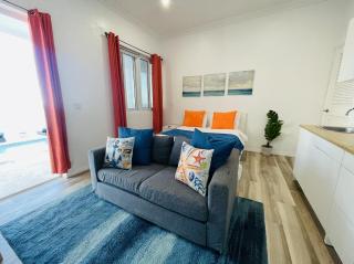 Ocean Breeze Studios - Nassau - 7