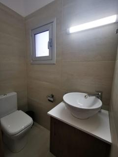 3 BedRoom APARTMENT-SEAFRONT-Limassol - Limassol - 2