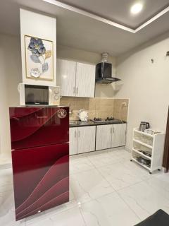 Gulberg Greens 2 bed luxury Apartment - Islamabad - 6