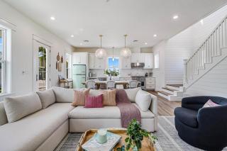 Barefoot Bungalow 220 ESC-A - Mustang Beach - 4