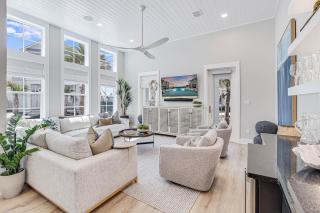 Happy Daze 243 LAK - 1