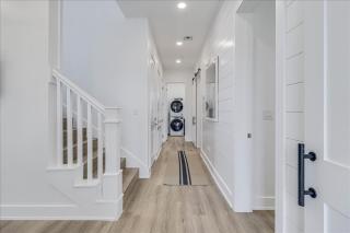 Chillin the Most 104 SOU - 2