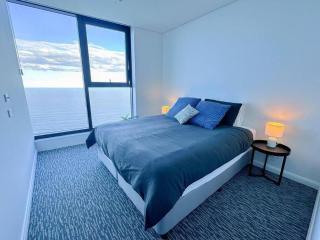 Beachside Bliss High-Rise Haven Level 65 - Gold Coast - 8