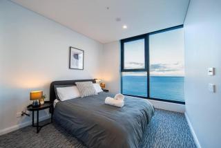 Beachside Bliss High-Rise Haven Level 65 - Gold Coast - 4