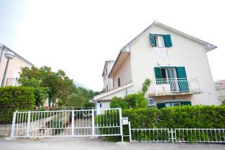 Apartments by the sea Promajna, Makarska - 2588 - Promajna - 9