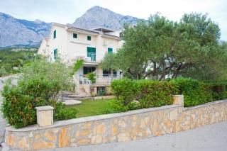 Apartments by the sea Promajna, Makarska - 2588 - Promajna - 0