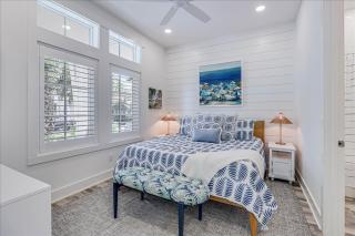 The Pool House 315 HI - 1