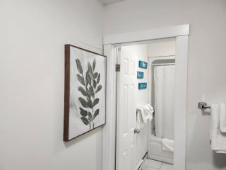 Westwood Inn - 5