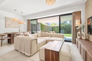 Oasis 325 Hideaway Luxe Garden Apartment - Estepona - 0