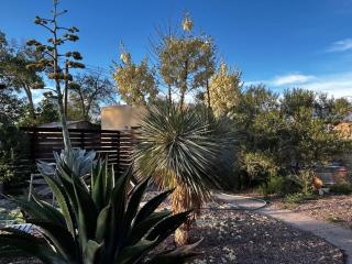 Prickly Pear Rancher - Close to Downtown - Marfa - 7