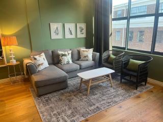Modern Rooftop Apartment - 7
