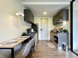 Serene Tropical 1BR - Ultra Fast Wifi - Sathorn - Bangkok - 8