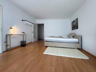 HolidayHome Apartments I Friedrichshain - Spacious Private Room - Berlino - 7