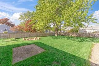 511b) Massive 4 bedroom with fenced yard - Buffalo - 5