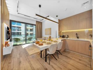 Brand New Luxurious 2 Bed in JVC with Padel Court - 2