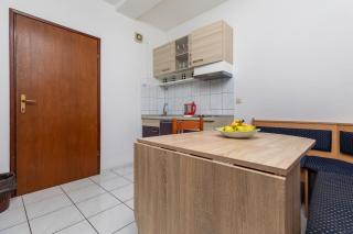 Apartments and rooms by the sea Brela, Makarska - 24416 - Brela (Brella) - 4