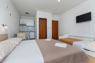 Apartments and rooms by the sea Brela, Makarska - 24416 - Brela (Brella) - 2