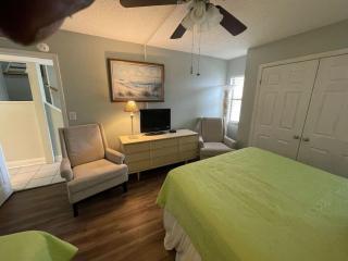 553b) Very comfortable 3 bedroom across from beach - Fernandina Beach - 4