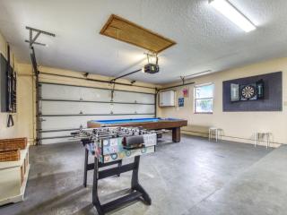 Heated Pool - Game Room Cool - 8