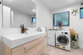 Queenstown Robin - Breakfast, Parking, Town Center - Queenstown - 2