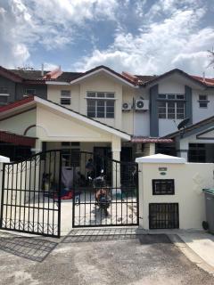 Rose & Ross Homestay - Skudai - 3