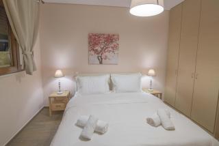 Petra Luxury Rooms and Apartments - Korinthos - 3
