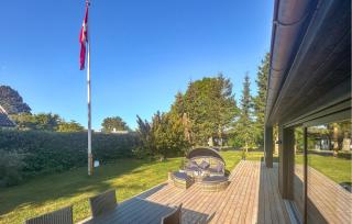Stunning Home In Dronningmølle - Dronningmølle - 9