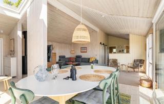 Amazing Home In Bjert With Wifi - Binderup Strand - 2