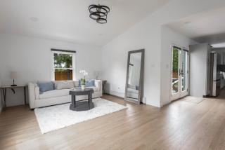 Modern Luxury-Private Escape - Southampton - 3
