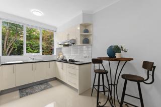Convenient 3BR Home Minutes from Central Park - Glen Iris - 5