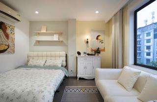 Modern-Cozy home -Super center- máy chiếu Netflix - Hanói - 3