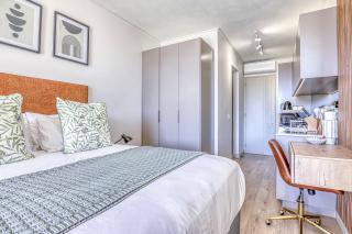 Aesthetic Oasis at One Rosebank - Johannesburg - 2