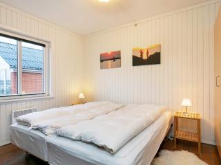 5 person holiday home on a holiday park in Lemvig - Lemvig - 4