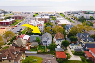 Surfside Oasis Walk to beach and Hot Tub - Asbury Park - 2