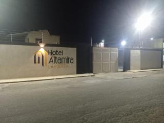 Hotel Altamira La Puerta - - 0