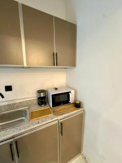 استديو فاخر بتصميم ريفي - 6