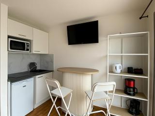 Appartement cosy à Saint-Cyprien avec climatisation et parking - FR-1-732-102 - 9