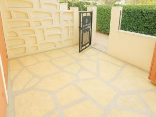 Studio rénové, 1ère ligne de plage, terrasse privée avec barbecue, climatisation, proche commerces - FR-1-732-13 - Argelès-sur-Mer - 3