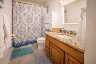Village Breeze - Heated Pool, Private Patio, Village and Beach! - Siesta Key - 8