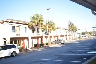 Guest Cottages & Suites, Brunswick GA - Brunswick - 5