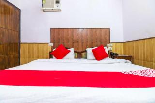 Hotel O Prem Chunaria - Morādābād - 8