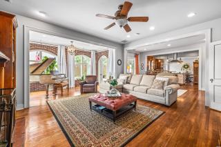 The Buford Manor - Buford - 0