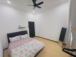 3Bedroom Landed Cozy Home Ipoh With Netflix - Ipoh - 3