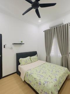 3Bedroom Landed Cozy Home Ipoh With Netflix - Ipoh - 1