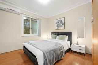 Bexley Large 11 Bedrooms Train Shopping with pool - Sydney - 1