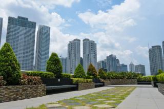 Modern 1-BR with Balcony & FREE Parking in Makati CBD - Manila - 4